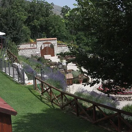 Convento Di San Colombo Dimora Storica 3* סנטו סטפאנו די ססאניו