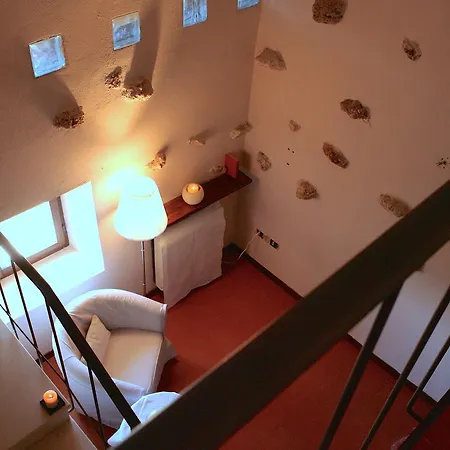 Convento Di San Colombo Dimora Storica מלון 3*