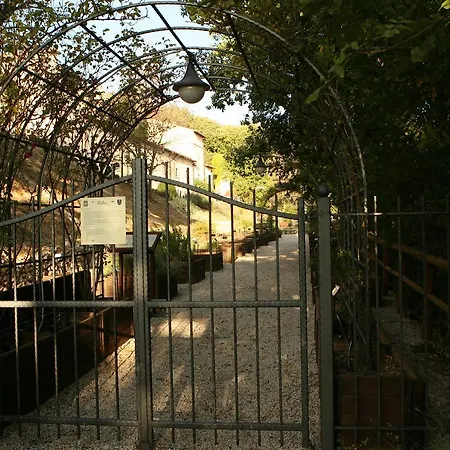 Convento Di San Colombo Dimora Storica סנטו סטפאנו די ססאניו