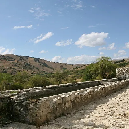 Convento Di San Colombo Santo Stefano Di Sessanio