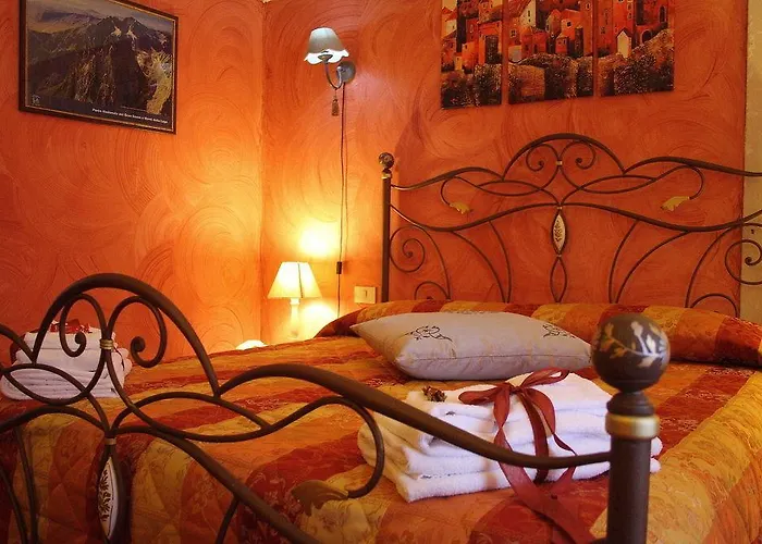 Convento Di San Colombo 3* סנטו סטפאנו די ססאניו