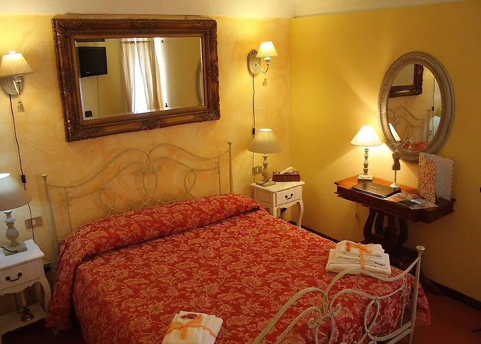 Hotell Convento Di San Colombo