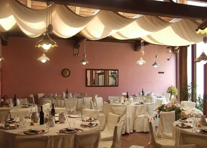 Convento Di San Colombo 3* סנטו סטפאנו די ססאניו