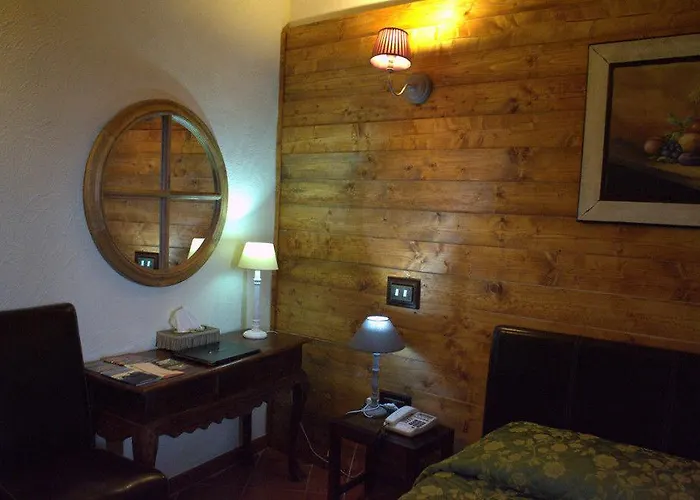 Convento Di San Colombo 3* סנטו סטפאנו די ססאניו