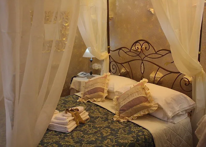 Convento Di San Colombo מלון סנטו סטפאנו די ססאניו