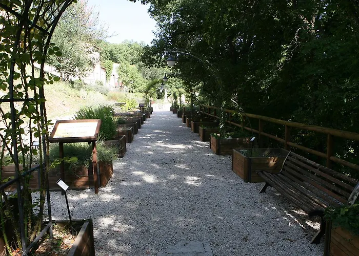 מלון Convento Di San Colombo סנטו סטפאנו די ססאניו