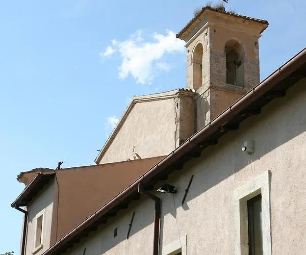 Convento Di San Colombo מלון 3*