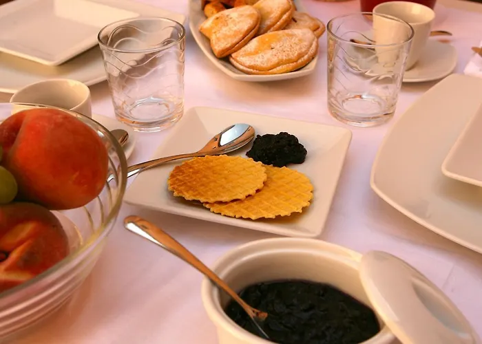 מלון Convento Di San Colombo סנטו סטפאנו די ססאניו